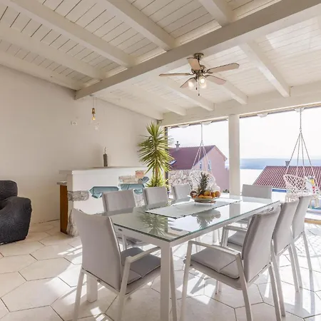 Lägenhet Amazing In With Wifi Dramalj