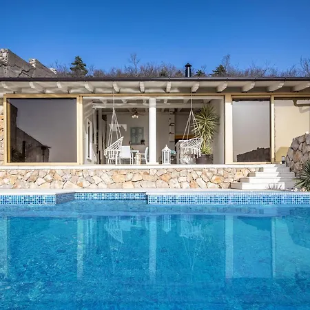 Amazing In With Wifi Dramalj