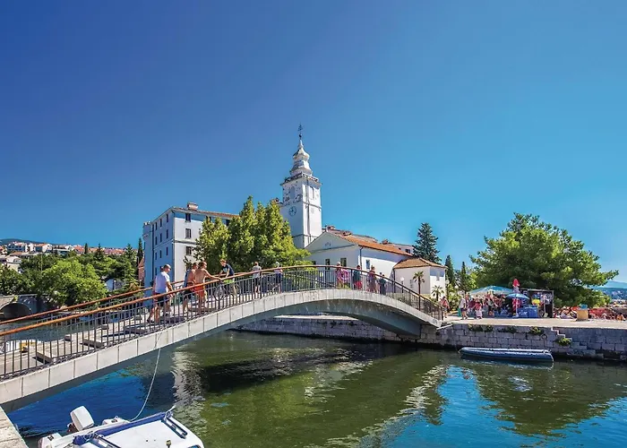 Amazing In With Wifi Apartamento Dramalj